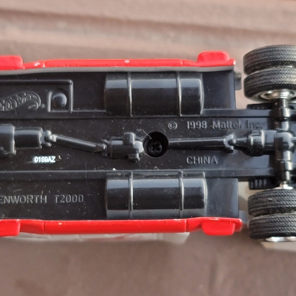 Vtg 1998 Hot Wheels Mobil 1 Racing Penske Racing Transporter Truck - Picture 6 of 6